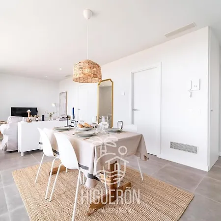 Lejlighed Higueronrentals Casa Alma *